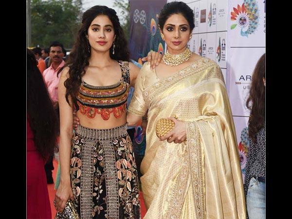 Mom Was Very Dramatic About Dating: Janhvi Kapoor Recalls Mom Was Very Dramatic About Dating: Janhvi Kapoor Recalls