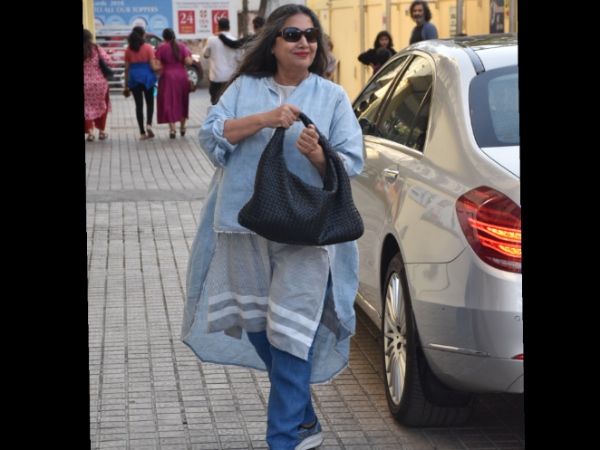 Shabana Azmi Snapped By The Paps