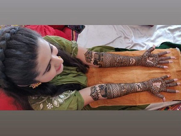 The Actress Flaunts Mehendi