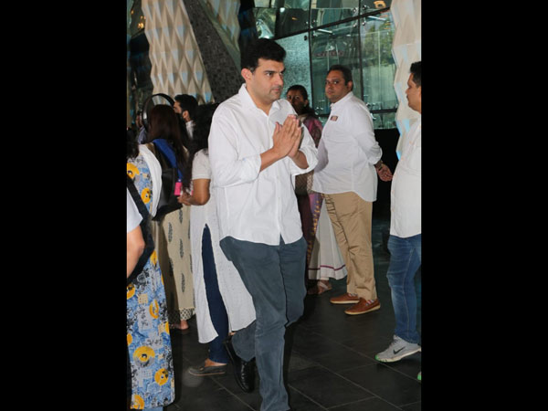 Siddharth Roy Kapur Arrives To Pay His Last Respects