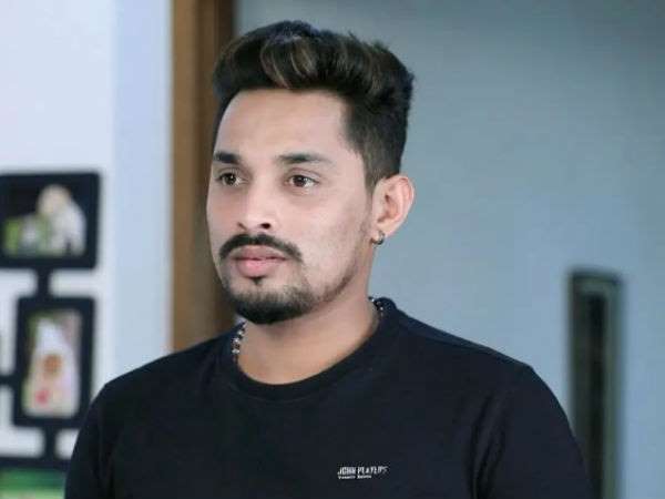 Shruthi Doesn't Want A Divorce