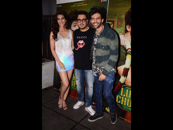Kriti Sanon, Dinesh Vijan & Kartik Aaryan Pose For Pics