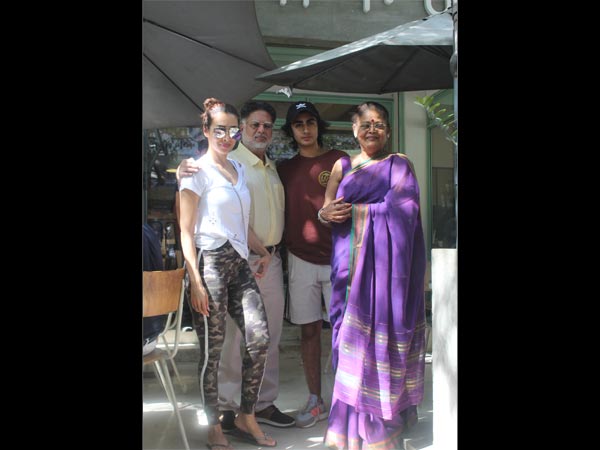Malaika Arora Lunches With Her Fam