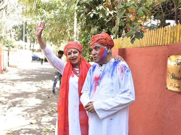 Shabana Azmi Hosts A Holi Party