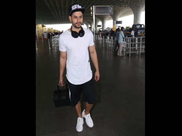 Kunal Khemu Keeps It Casual Cool At The Airport
