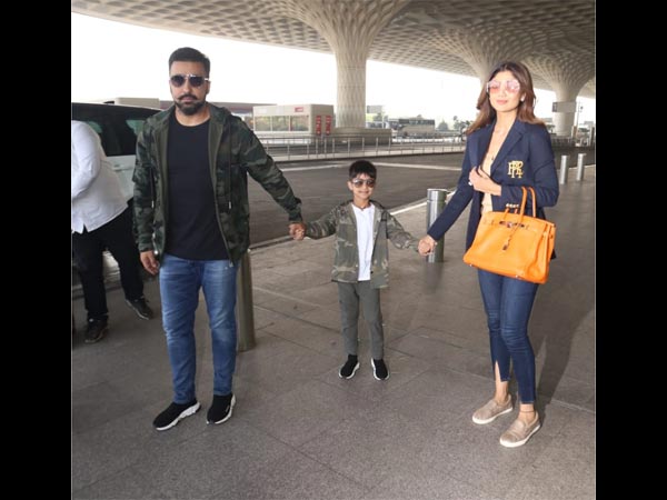 Shilpa Shetty With Her Family At The Airport