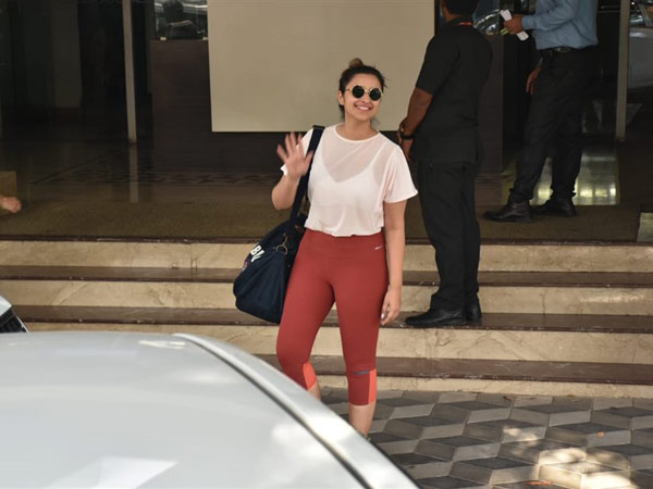 Parineeti Snapped Post Lunch With Friends