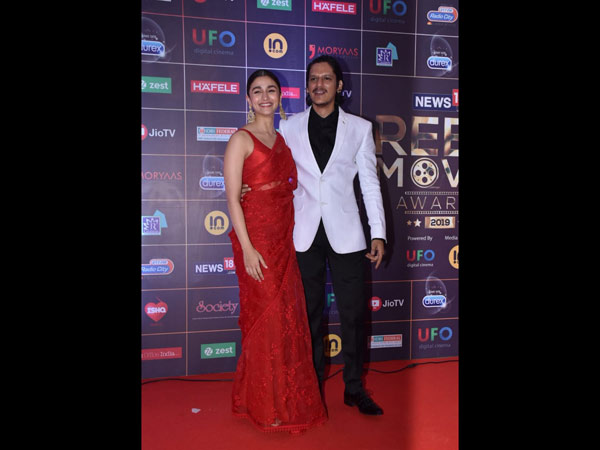Gully Boy Vijay Verma Poses With Alia Bhatt