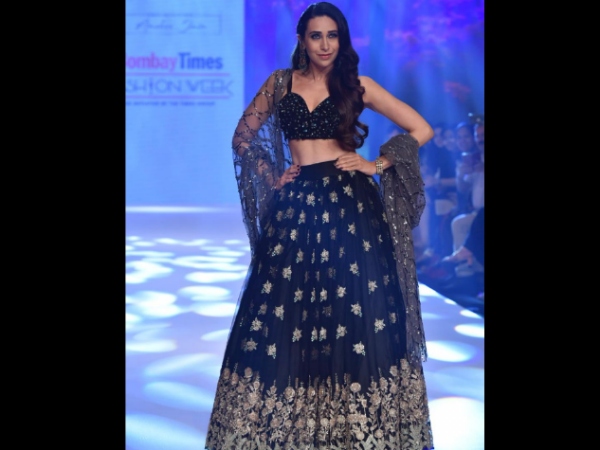 Karishma Kapoor Stuns On The Ramp At Bombay Times Fashion Week