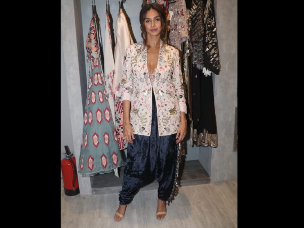 Shibani Dandekar At Payal Singhal's Launch Of New Collection