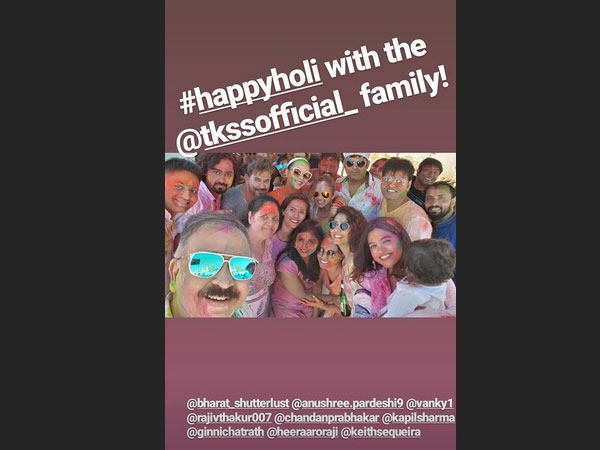 Kapil & Ginni Celebrate Holi With TKSS Team!