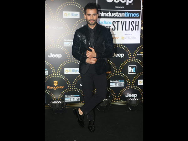 Karan Tacker