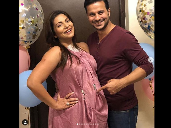 Navina Looks Radiant At Pop Up Party!