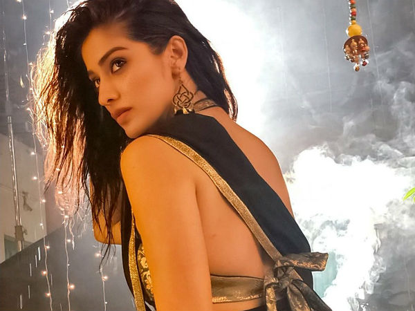 Raai Laxmi Admirers @GodLaxmiFan