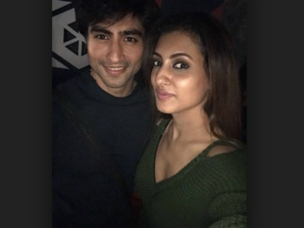 Additi Didn't Want To Share Screen With Harshad!