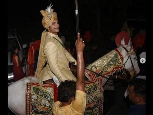 Ssharad Arrives With Baraat