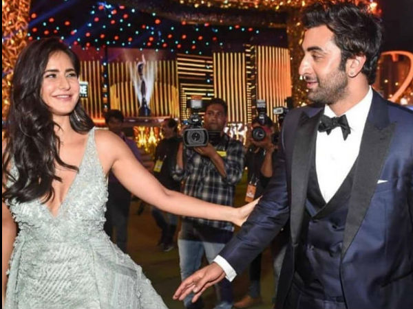 Katrina Greeted Ranbir & Alia With All Smiles