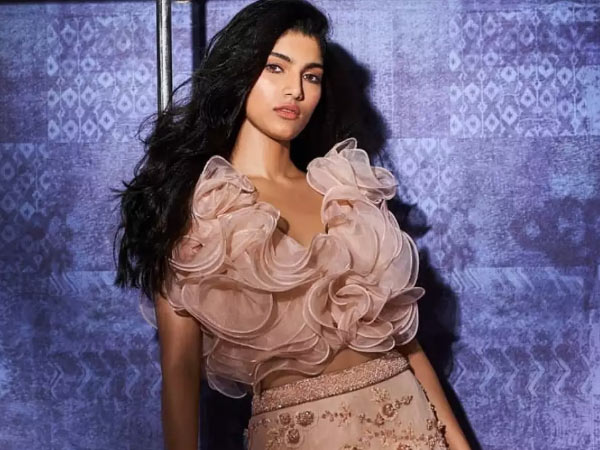Saroj Khan Confirmed That Alizeh Will Be Launched Soon