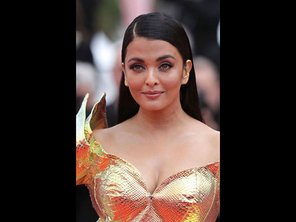 Netizens Attack Aishwarya's Stylist