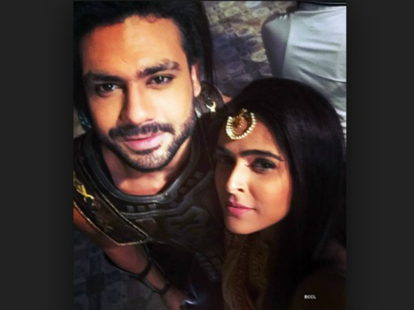 Madhurima Tuli & Vishal Aditya Singh