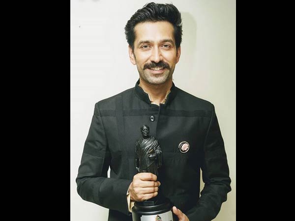 Nakuul Mehta Bags Award