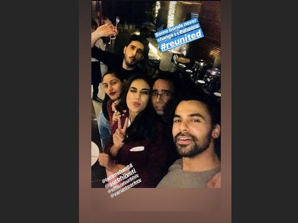 Qubool Hai Gang Have A Blast