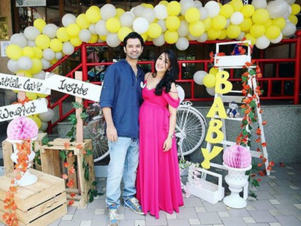 Sanaya Wishes Barun & Pashmeen
