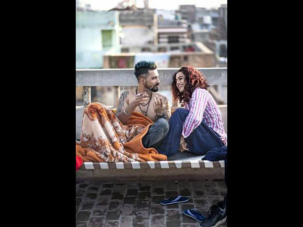 Vicky Reveals How He Bonded With Taapsee
