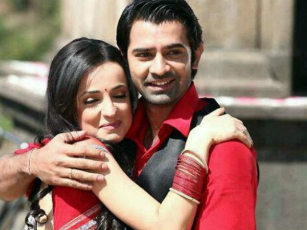 Barun Says Sanaya Is A Good Actress!