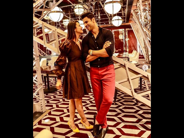 Divyanka & Vivek To Host Nach Baliye 9 Pre-launch Episode