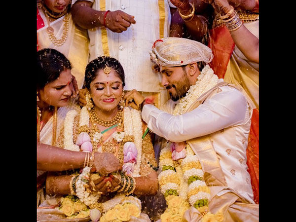 Jagan's Married To Rakshita!