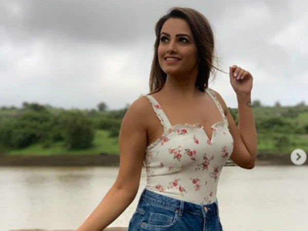 Is Anita Getting Heavy Pay Cheque?