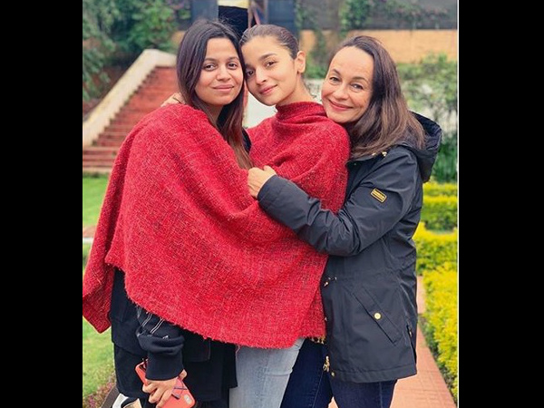Alia Bhatt Shares A Cute Frame With Her Mother & Sister