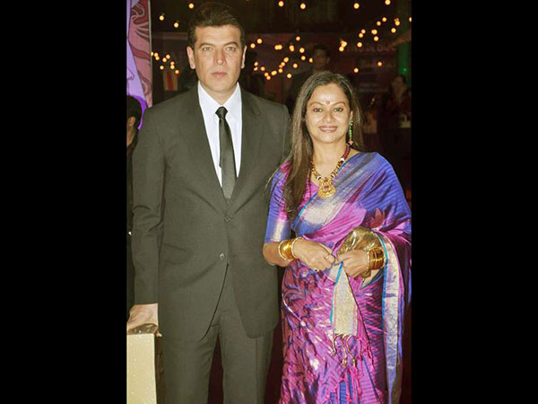 Actress Alleges His Wife Zarina Wahab Knew About His Doings But Refused To Help
