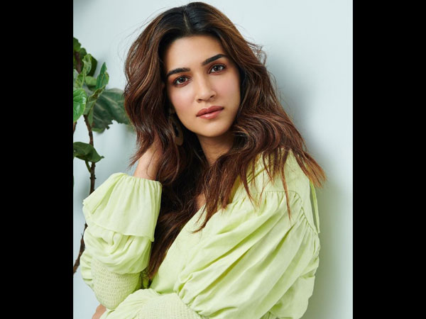 Kriti Sanon Plays The Main Hero