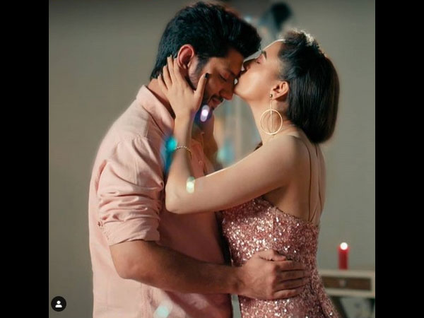 Tejasswi & Kunal Refused To Do Lip-Lock Scene
