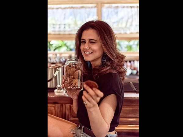 Ridhi Dogra In Bigg Boss 13!