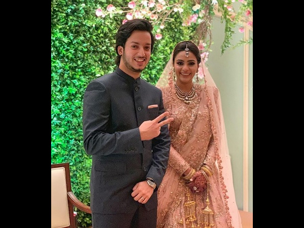Raies Sheikh & Shazia Ahmed Wedding Picture