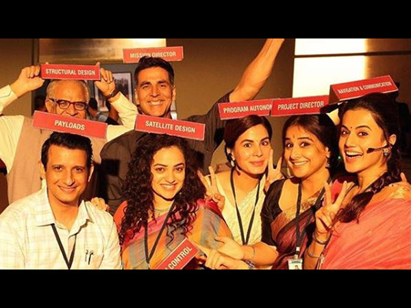The Buzz Around 'Mission Mangal' Is Positive