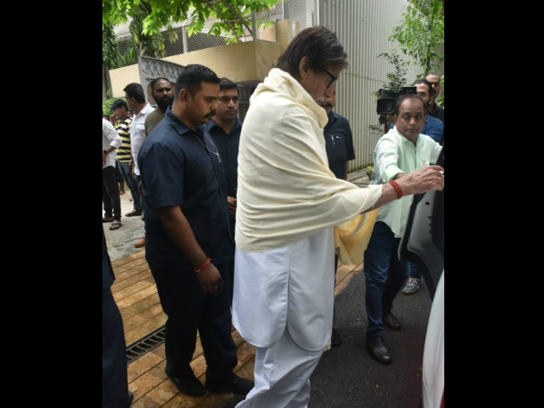 Amitabh Bachchan Was One Of The First Celebs To Arrive To Offer His Condolences
