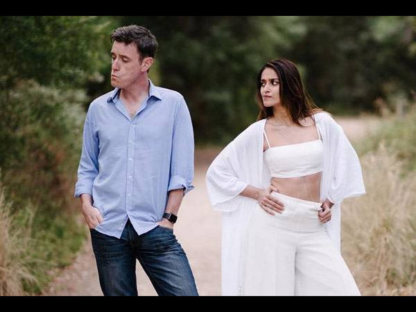 Ileana Deletes All Her Photos With Andrew