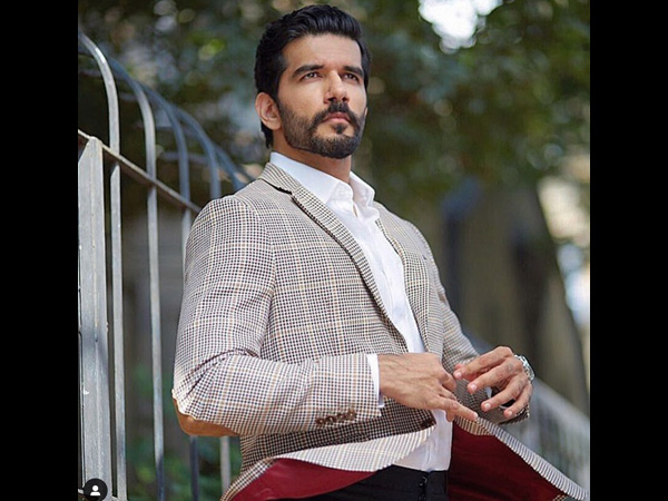 Taher Shabbir To Star Opposite Hina