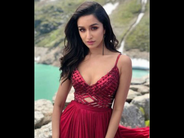 Shraddha Showers Praises On Prabhas