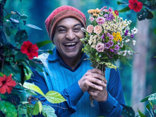 Ambili Movie Review: You Will Fall In Love With This Odd-ball! Ambili Movie Review: You Will Fall In Love With This Odd-ball!