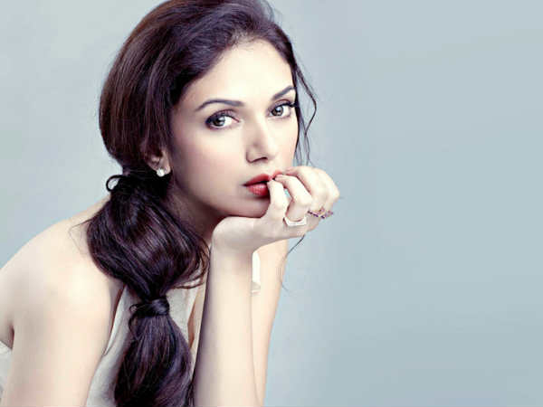 Aditi Rao Hydari On Hollywood Rejecting Her: Makers Felt I Didn't Look ...