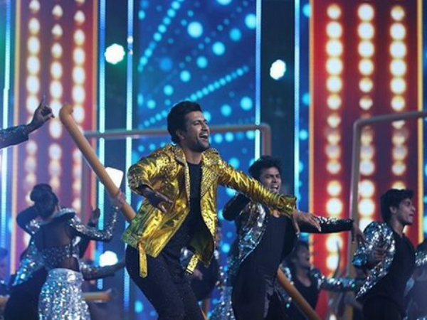 Vicky Kaushal Left Everyone Swooning Over His Dance Moves