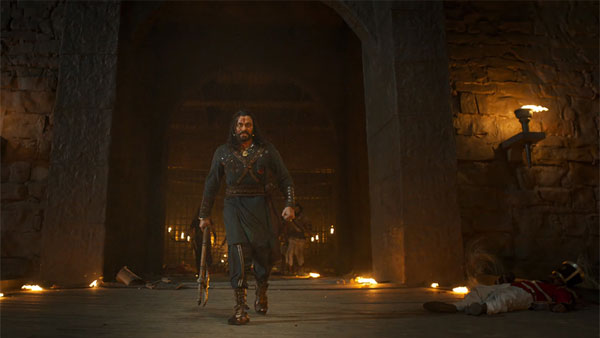 Subhash K Jha Roasts Sye Raa
