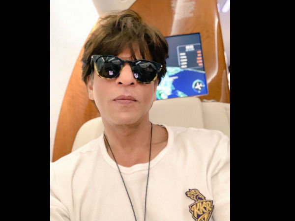 Shahrukh Khan Gets Shamed By His Followers