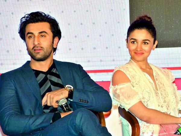 ranbir-kapoor-alia-bhatt-to-get-engaged-next-month ranbir-kapoor-alia-bhatt-to-get-engaged-next-month