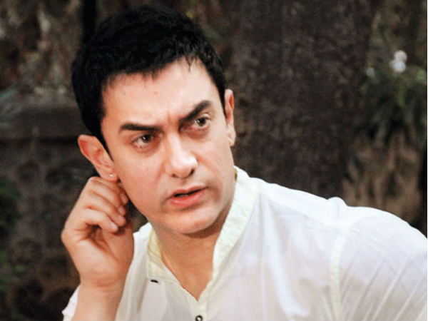 ‘No Compassion For Me, Aamir?’ Asks Tanushree